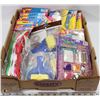 Image 1 : FLAT OF ASSORTED CRAFTING SUPPLIES