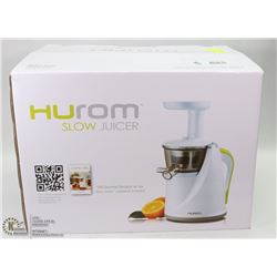 BRAND NEW SLOW JUICER MASTICATING