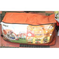 OZARK TRAIL 8 PIECE FAMILY CAMP COMBO