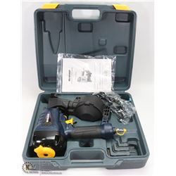 MASTERCRAFT ROOFIN AIR NAILER   IN HARD CASE