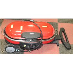 COLLAPSIBLE COLEMAN GRILL WITH WHEELS