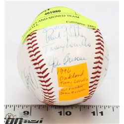 1996 OAKLAND SIGNED TEAM  BASEBALL