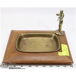 VINTAGE TRINKET TRAY WITH CARVED METAL HUNTER
