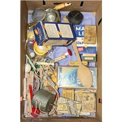 ESTATE BOX OF COLLECTIBLES.