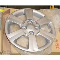 LOT OF 2 HYUNDAI HUB CAPS (NOT SAME)