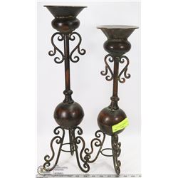 LOT OF 2 HOME DECOR PIECES