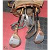 Image 2 : ANTIQUE GOLF CLUBS IN BAG