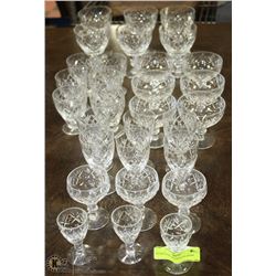 30 CRYSTAL ASSORTED GLASSES