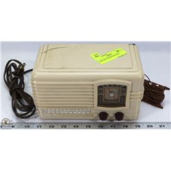 1940'S WESTINGHOUSE RADIO
