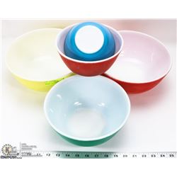 SET OF 5 VINTAGE PYREX MIXING BOWLS