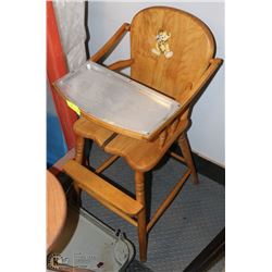 VINTAGE WOOD HIGH CHAIR