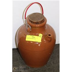 ANTIQUE POTTERY JUG.