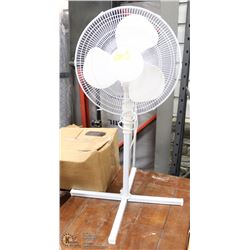 WHITE UPRIGHT FAN