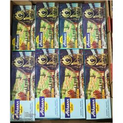 FLAT OF ASSORTED VINTAGE COLLECTIBLE TRAINS