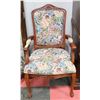 Image 1 : VINTAGE FLORAL PATTERN ARM CHAIR