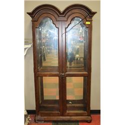 VINTAGE WOOD 2 DOOR 4 PANE CABINET