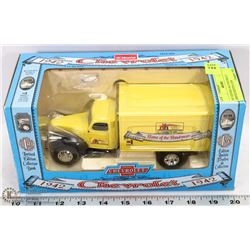 1ST EDITION 1942 CHEVROLET LIMITED EDITION COIN