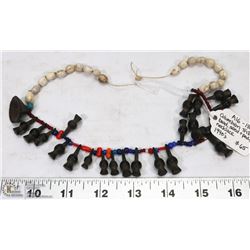 COLUMBIAN TRIBAL NECKLACE WITH BEADS AND SEEDS