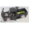 Image 2 : BLACK 1956 FORD TRUCK DIE CAST.