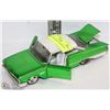 Image 2 : GREEN 1960 FORD STARLINER DIE CAST.