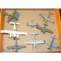 FLAT OF COLLECTIBLE AIRPLANE MODELS
