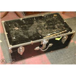 BLACK STEAMER TRUNK. 30"X16"X12"H