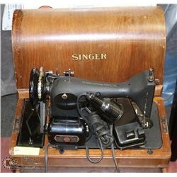 FLAT BLACK VINTAGE SINGER ELECTRIC SEWING MACHINE