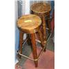 Image 1 : A PAIR OF VINTAGE SOLID WOOD BAR STOOLS