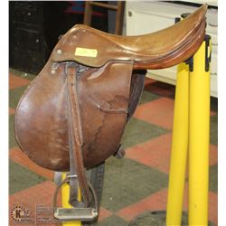 ENGLISH CROSBY SADDLE