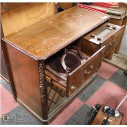 VINTAGE ELECTROHOME STEREO UPRIGHT CABINET
