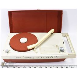 VINTAGE SANYO PORTABLE PHONOGRAPH