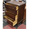 Image 2 : VINTAGE 4 DRAWER CHEST WITH ROLLER FEET 28X44X18