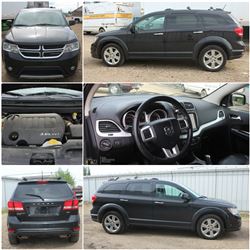 FEATURED UNRESERVED 2012 DODGE JOURNEY