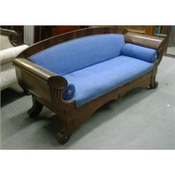 Un canapé Biedermeier en acajou, Autriche, vers 1840, les accoudoirs formant corne d'abondance da...