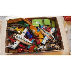 LOT OF VINTAGE CARS AND PLANES