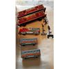 Image 3 : TOY TRAIN RELATED LOT, MOSTLY TIN TYPE, TRACK