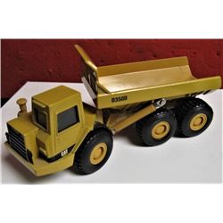Ertl brand heavy toy earth mover