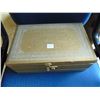 Image 4 : JEWELRY BOX, LG, DECORATIVE TOP, 1.5"X8"