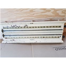 Oak billiard score board. Complete with 1 - 100 score rolls, and Brass markers.