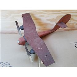 WOODEN FOLK ART WHIRLYGIG AIRPLANE, HAND CARVED, 22" WING SPAN, ONE TAIL FIN MISSING, ORIGINAL PAINT