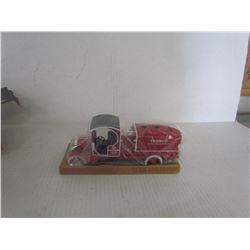 1919 GMC TANKER TRUCK, COLLECTOR SERIES 17 DIECAST METAL BANK