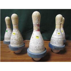 SET OF 5 BOWLING PINS