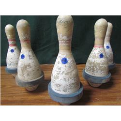 SET OF 5 BOWLING PINS