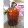 Image 5 : 3 160 OZ GLASS JUGS, BROWN GLASS JAVEX JUG, 128 OZ. HEINZ VINEGAR JUG