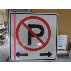 NO PARKING SIGN