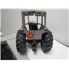Image 4 : TOY TRACTOR, WHITE 2-135 FIELD BOSS
