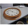 Image 2 : WOOD CLOCK, BATTERY OPERATED
