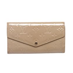 Louis Vuitton Beige Vernis Monogram Sarah Wallet