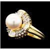 Image 1 : 0.60 ctw Diamond and Pearl Ring - 14KT Yellow Gold