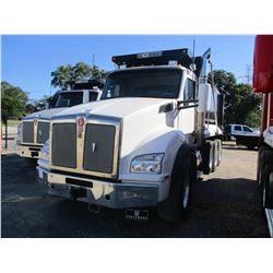 2017 KENWORTH T880 DUMP, VIN/SN:1NKZX4TX6HJ157653 - TRI-AXLE, 475 HP CUMMINS ISX15 DIESEL ENGINE, 8L